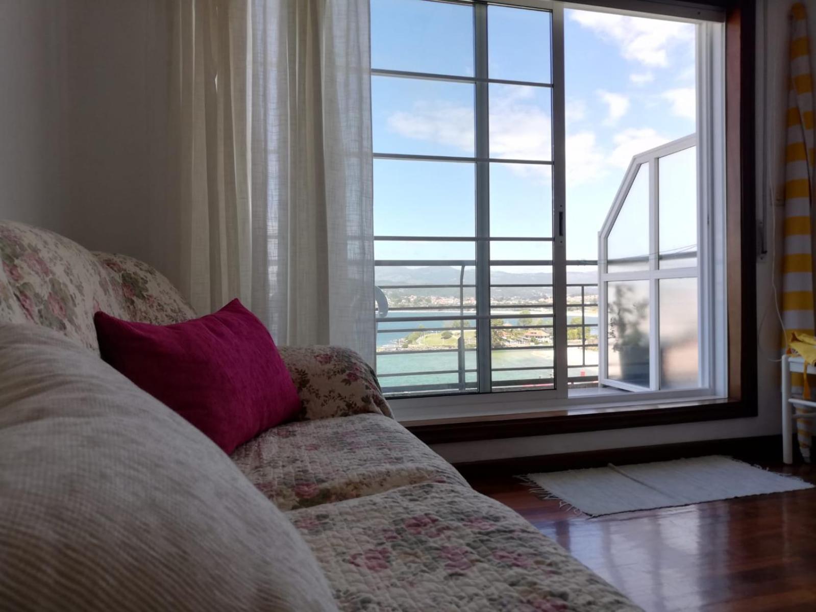 Apartamento En La Playa Ideal Para Grupos 바이오나 외부 사진